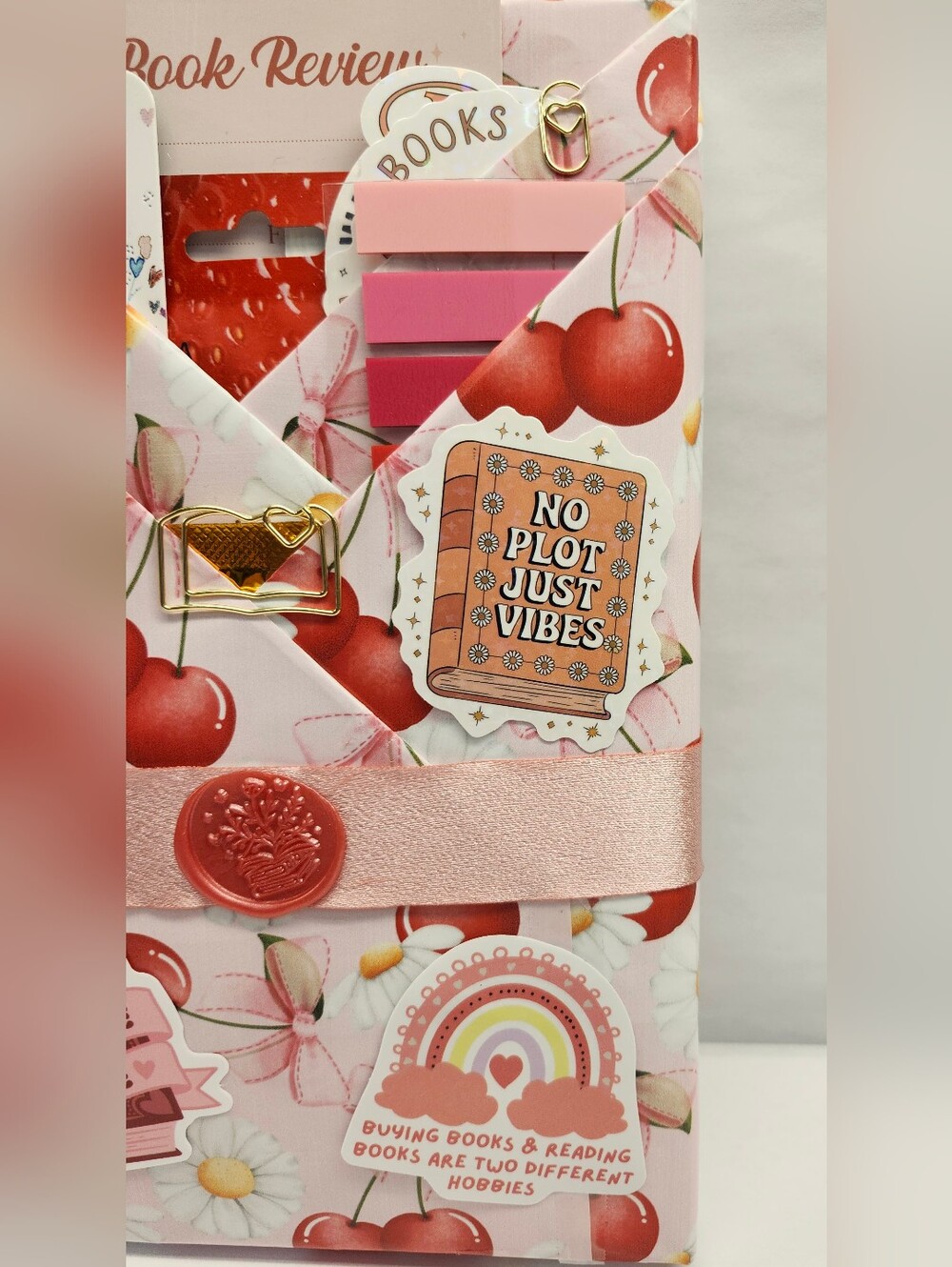 Blind Date with a Book - Picture 3 of 4